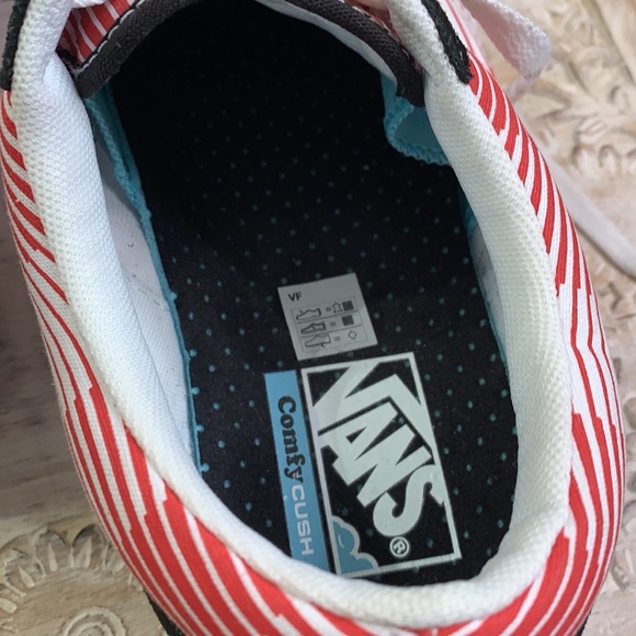 VANS Men’s Comfy Cush Old Skool Sneaker Fade Black - Picture 15 of 15